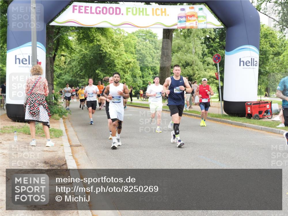 29.06.2025 - hella hamburg halbmarathon MichiJ http://msf.ph/oto/8250269 29.06.2025 10:51:49 Zwischen KM18-KM19 2936, 6714, 9816, 11324, 11429, 13221, 13533, 14822, 15797, 15963, 16067, 16605, 16989, 17784, 18575, 18577 meine-sportfotos.de