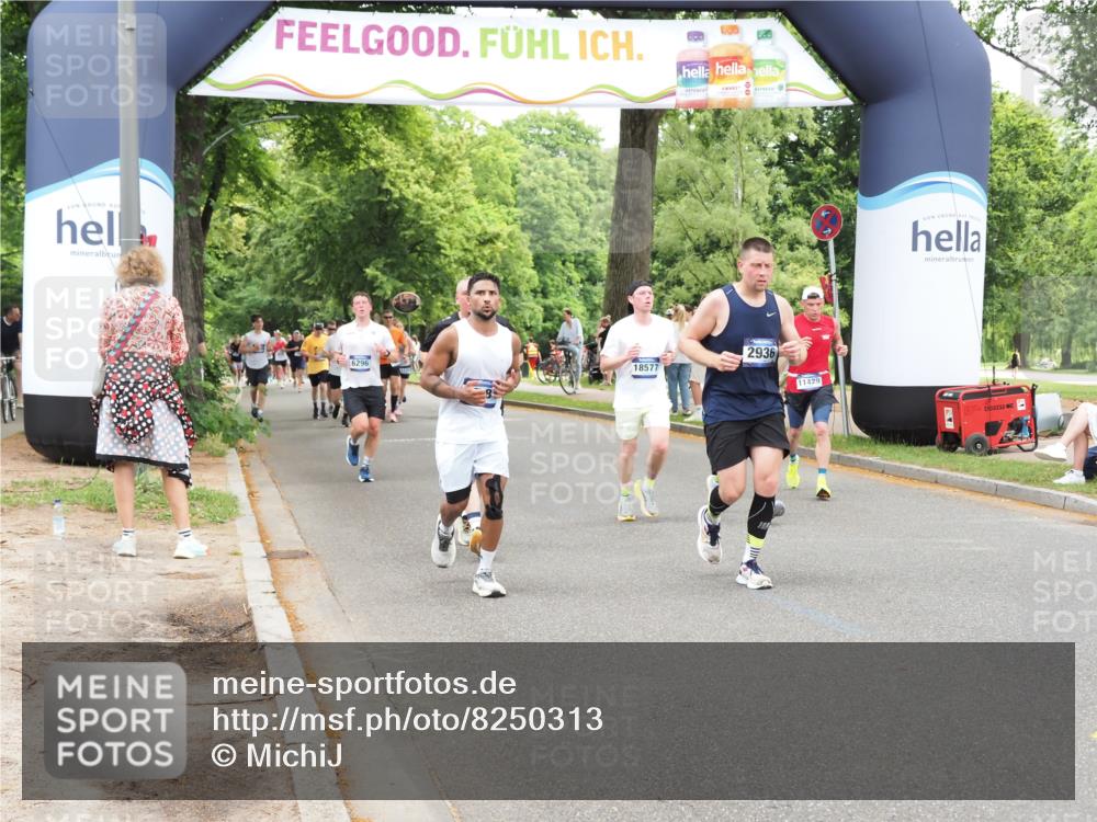 29.06.2025 - hella hamburg halbmarathon MichiJ http://msf.ph/oto/8250313 29.06.2025 10:51:49 Zwischen KM18-KM19 2936, 6714, 9816, 11324, 11429, 13221, 13533, 14822, 15797, 15963, 16067, 16605, 16989, 17784, 18575, 18577 meine-sportfotos.de