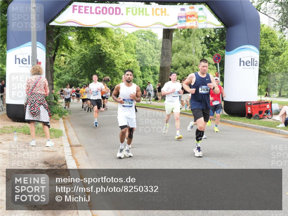 29.06.2025 - hella hamburg halbmarathon MichiJ http://msf.ph/oto/8250332 29.06.2025 10:51:49 Zwischen KM18-KM19 2936, 6714, 9816, 11324, 11429, 13221, 13533, 14822, 15797, 15963, 16067, 16605, 16989, 17784, 18575, 18577 meine-sportfotos.de
