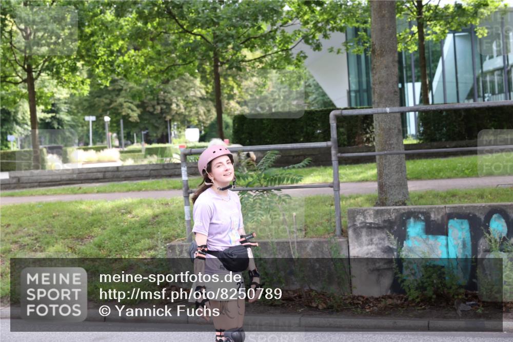 29.06.2025 - hella hamburg halbmarathon Yannick Fuchs http://msf.ph/oto/8250789 29.06.2025 09:32:38 20KM 27 meine-sportfotos.de