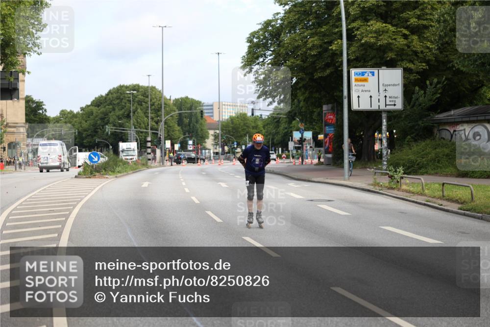 29.06.2025 - hella hamburg halbmarathon Yannick Fuchs http://msf.ph/oto/8250826 29.06.2025 09:32:56 20KM 1, 4 meine-sportfotos.de
