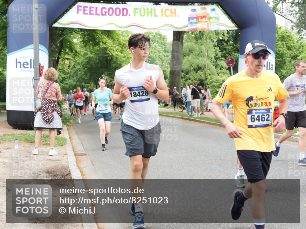 29.06.2025 - hella hamburg halbmarathon MichiJ http://msf.ph/oto/8251023 29.06.2025 10:51:58 Zwischen KM18-KM19 1526, 4146, 5742, 0000, 6462, 7935, 10074, 14306, 16233, 16237, 18426 meine-sportfotos.de