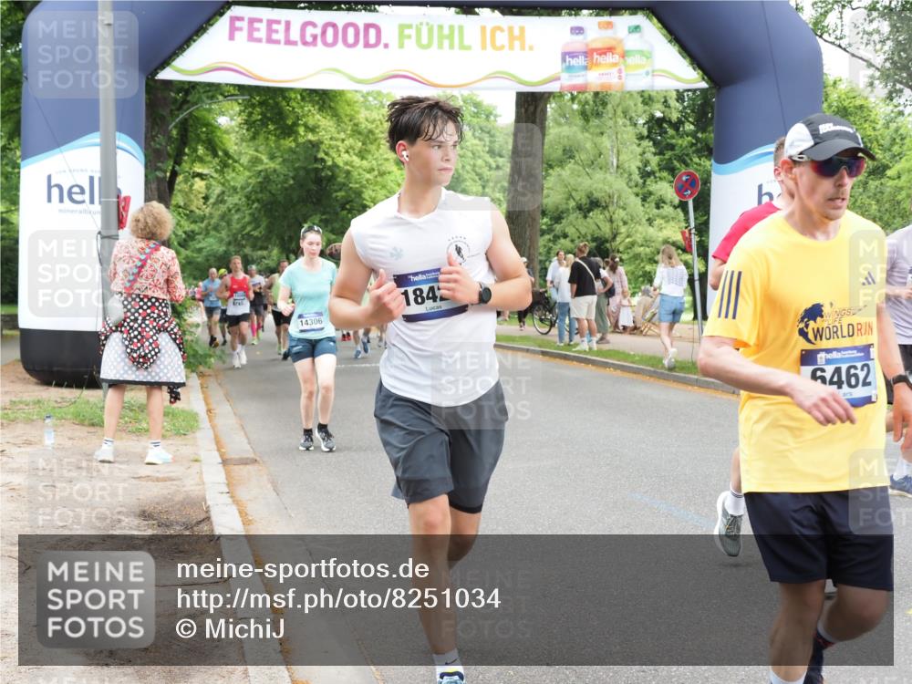 29.06.2025 - hella hamburg halbmarathon MichiJ http://msf.ph/oto/8251034 29.06.2025 10:51:58 Zwischen KM18-KM19 1526, 4146, 5742, 0000, 6462, 7935, 10074, 14306, 16233, 16237, 18426 meine-sportfotos.de