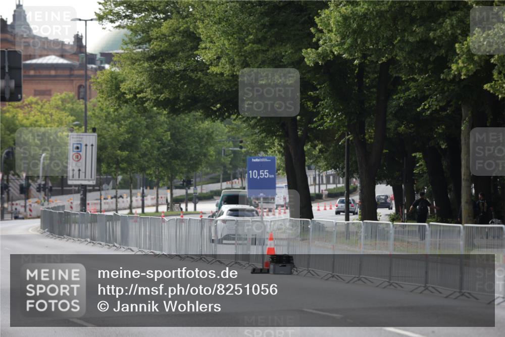 29.06.2025 - hella hamburg halbmarathon Jannik Wohlers http://msf.ph/oto/8251056 29.06.2025 08:30:30 Lombardsbrücke  meine-sportfotos.de