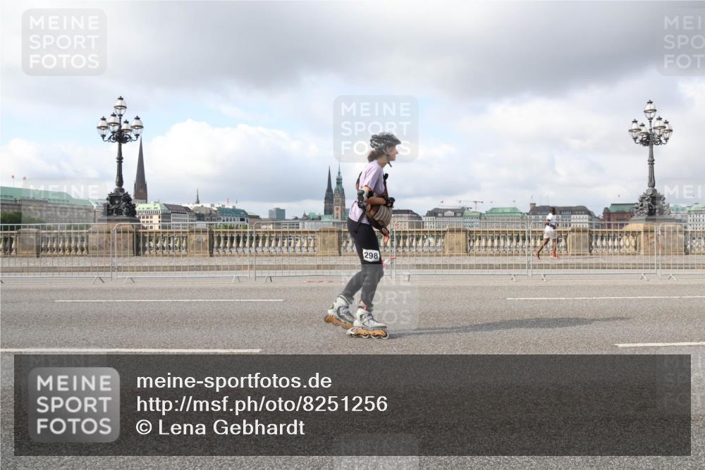29.06.2025 - hella hamburg halbmarathon Lena Gebhardt http://msf.ph/oto/8251256 29.06.2025 09:02:54 Lombardsbrücke  meine-sportfotos.de
