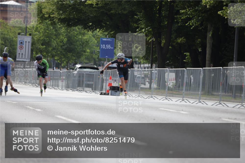 29.06.2025 - hella hamburg halbmarathon Jannik Wohlers http://msf.ph/oto/8251479 29.06.2025 08:48:38 Lombardsbrücke  meine-sportfotos.de