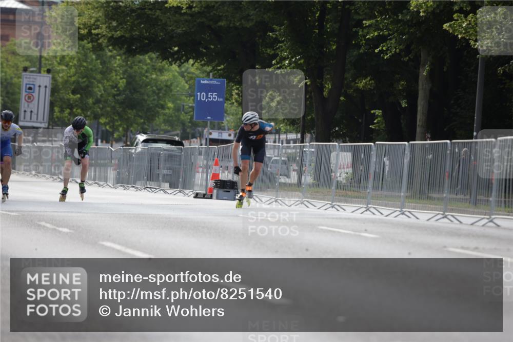 29.06.2025 - hella hamburg halbmarathon Jannik Wohlers http://msf.ph/oto/8251540 29.06.2025 08:48:38 Lombardsbrücke  meine-sportfotos.de