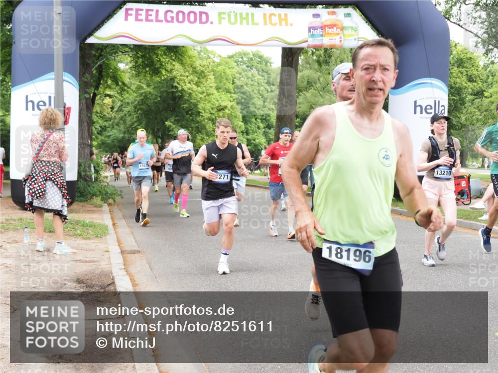 29.06.2025 - hella hamburg halbmarathon MichiJ http://msf.ph/oto/8251611 29.06.2025 10:52:04 Zwischen KM18-KM19 1885, 4613, 7271, 7474, 9254, 11614, 13210, 13901, 15009, 15377, 17550, 18196, 18426, 19165, 19176 meine-sportfotos.de