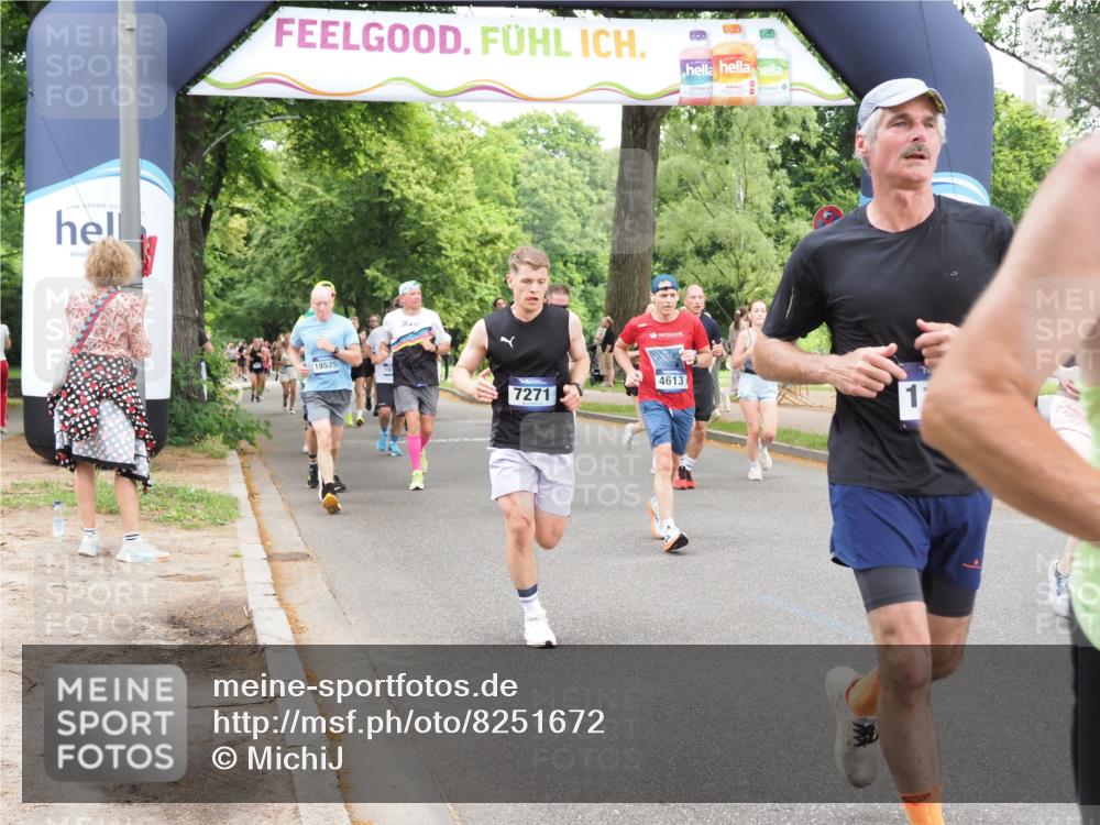 29.06.2025 - hella hamburg halbmarathon MichiJ http://msf.ph/oto/8251672 29.06.2025 10:52:04 Zwischen KM18-KM19 1885, 4613, 7271, 7474, 9254, 11614, 13210, 13901, 15009, 15377, 17550, 18196, 18426, 19165, 19176 meine-sportfotos.de