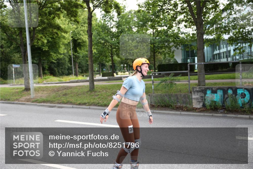 29.06.2025 - hella hamburg halbmarathon Yannick Fuchs http://msf.ph/oto/8251796 29.06.2025 09:33:46 20KM 37, 13 meine-sportfotos.de