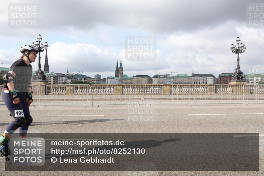29.06.2025 - hella hamburg halbmarathon Lena Gebhardt http://msf.ph/oto/8252130 29.06.2025 09:03:08 Lombardsbrücke  meine-sportfotos.de