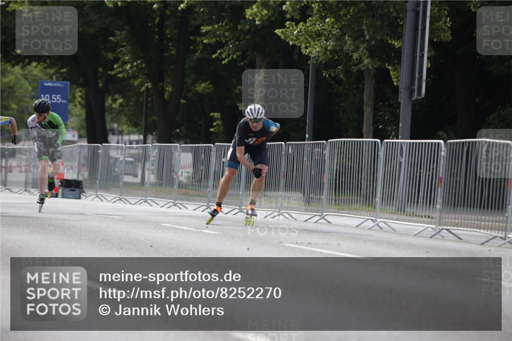 29.06.2025 - hella hamburg halbmarathon Jannik Wohlers http://msf.ph/oto/8252270 29.06.2025 08:48:39 Lombardsbrücke  meine-sportfotos.de