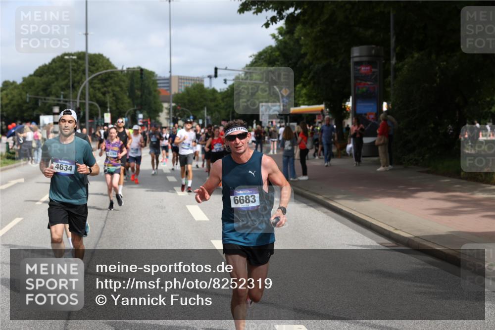 29.06.2025 - hella hamburg halbmarathon Yannick Fuchs http://msf.ph/oto/8252319 29.06.2025 10:35:34 20KM 1136, 1631, 1677, 2568, 2797, 2949, 3332, 3618, 4205, 4303, 4380, 4634, 4871, 4889, 5007, 5014, 5026, 5410, 5709, 6429, 6683, 6771, 6901, 7080, 7284, 7378, 7774, 7796, 8074, 8122, 8966, 9358, 9640, 9659, 9711, 9755, 9979, 10375, 10783, 10934, 10978, 11062, 11765, 11922, 11959, 12292, 12385, 12895, 13268, 13457, 14555, 14661, 14820, 15164, 15247, 16201, 16249, 16347, 16599, 17720, 17834, 17971, 18045, 18049, 18399, 18412, 18573 meine-sportfotos.de
