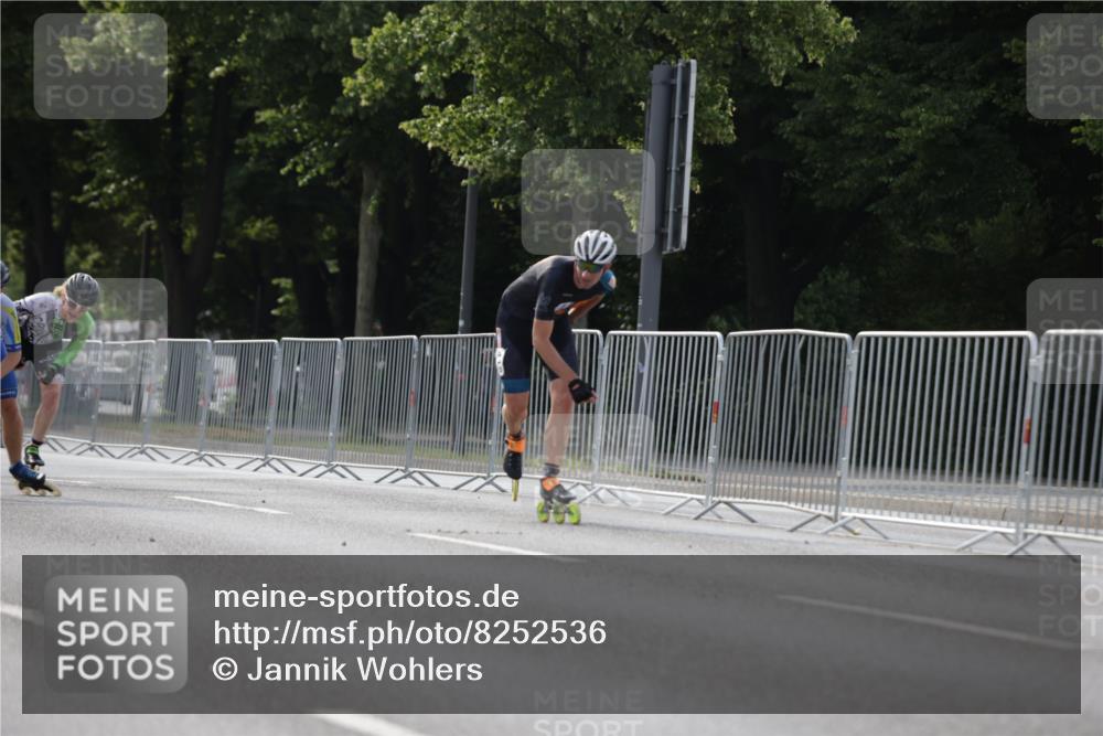 29.06.2025 - hella hamburg halbmarathon Jannik Wohlers http://msf.ph/oto/8252536 29.06.2025 08:48:40 Lombardsbrücke  meine-sportfotos.de
