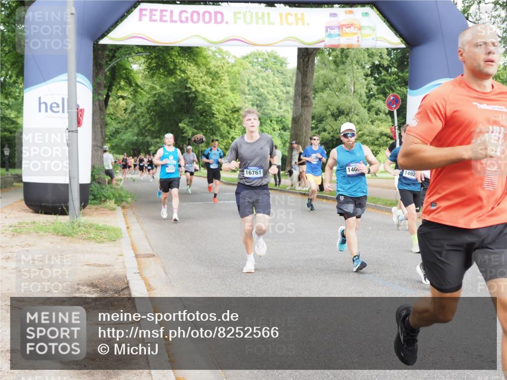 29.06.2025 - hella hamburg halbmarathon MichiJ http://msf.ph/oto/8252566 29.06.2025 10:29:00 Zwischen KM18-KM19 2324, 3332, 4843, 5409, 7080, 8465, 8629, 11731, 11765, 12046, 12704, 14092, 14924, 15828, 17214 meine-sportfotos.de