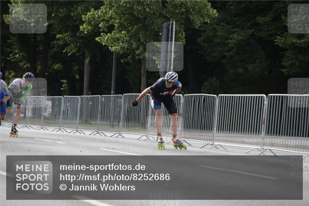 29.06.2025 - hella hamburg halbmarathon Jannik Wohlers http://msf.ph/oto/8252686 29.06.2025 08:48:40 Lombardsbrücke  meine-sportfotos.de