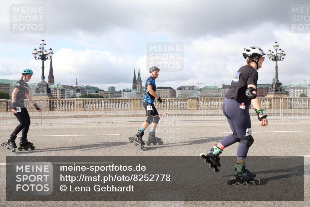 29.06.2025 - hella hamburg halbmarathon Lena Gebhardt http://msf.ph/oto/8252778 29.06.2025 09:03:09 Lombardsbrücke  meine-sportfotos.de