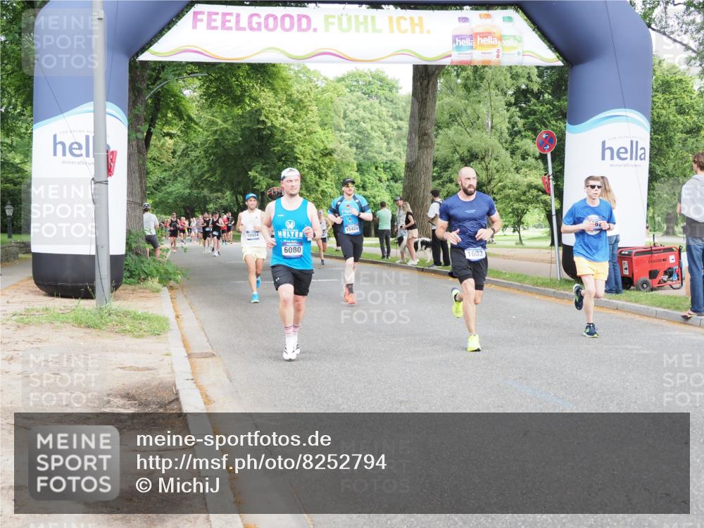 29.06.2025 - hella hamburg halbmarathon MichiJ http://msf.ph/oto/8252794 29.06.2025 10:29:02 Zwischen KM18-KM19 1603, 2324, 3332, 4843, 5409, 5916, 7080, 8465, 8467, 8629, 11731, 11765, 12704, 14092, 14924, 16761, 17214 meine-sportfotos.de