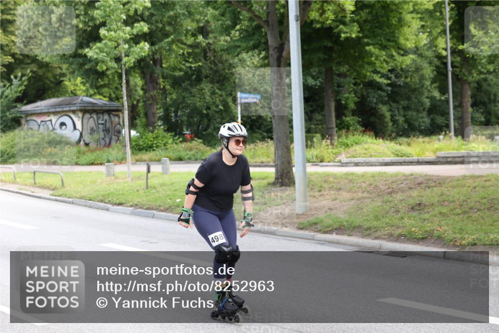 29.06.2025 - hella hamburg halbmarathon Yannick Fuchs http://msf.ph/oto/8252963 29.06.2025 09:34:33 20KM 498 meine-sportfotos.de