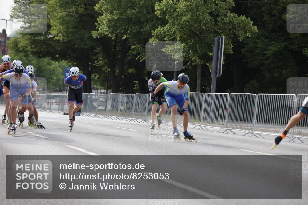 29.06.2025 - hella hamburg halbmarathon Jannik Wohlers http://msf.ph/oto/8253053 29.06.2025 08:48:41 Lombardsbrücke  meine-sportfotos.de