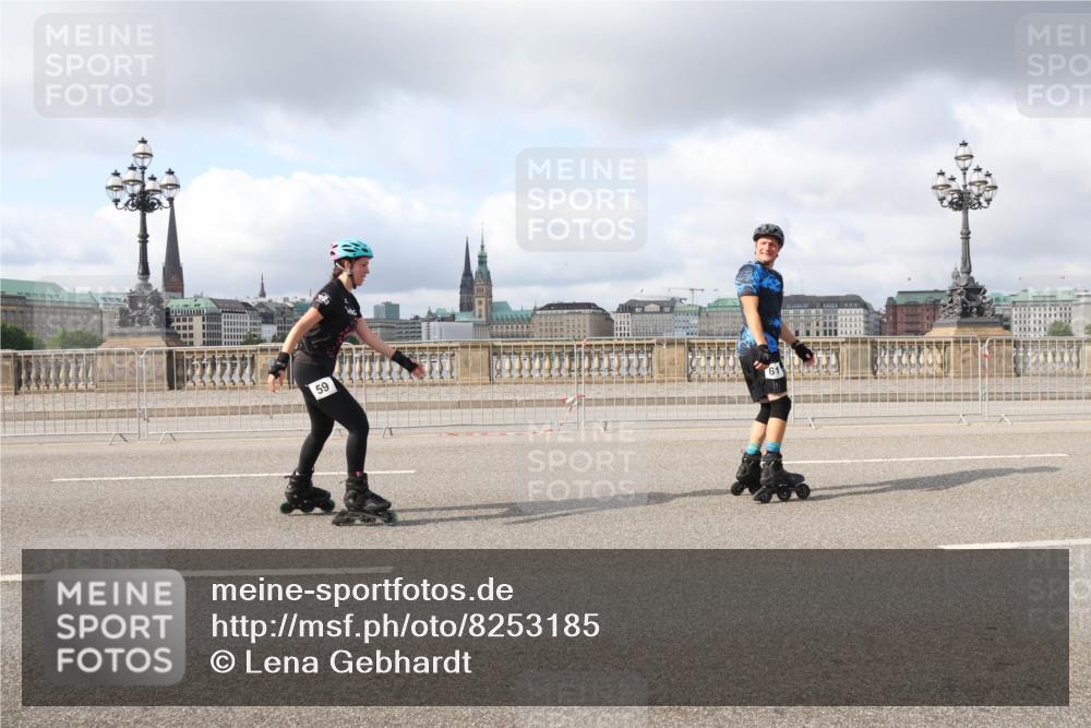 29.06.2025 - hella hamburg halbmarathon Lena Gebhardt http://msf.ph/oto/8253185 29.06.2025 09:03:09 Lombardsbrücke  meine-sportfotos.de