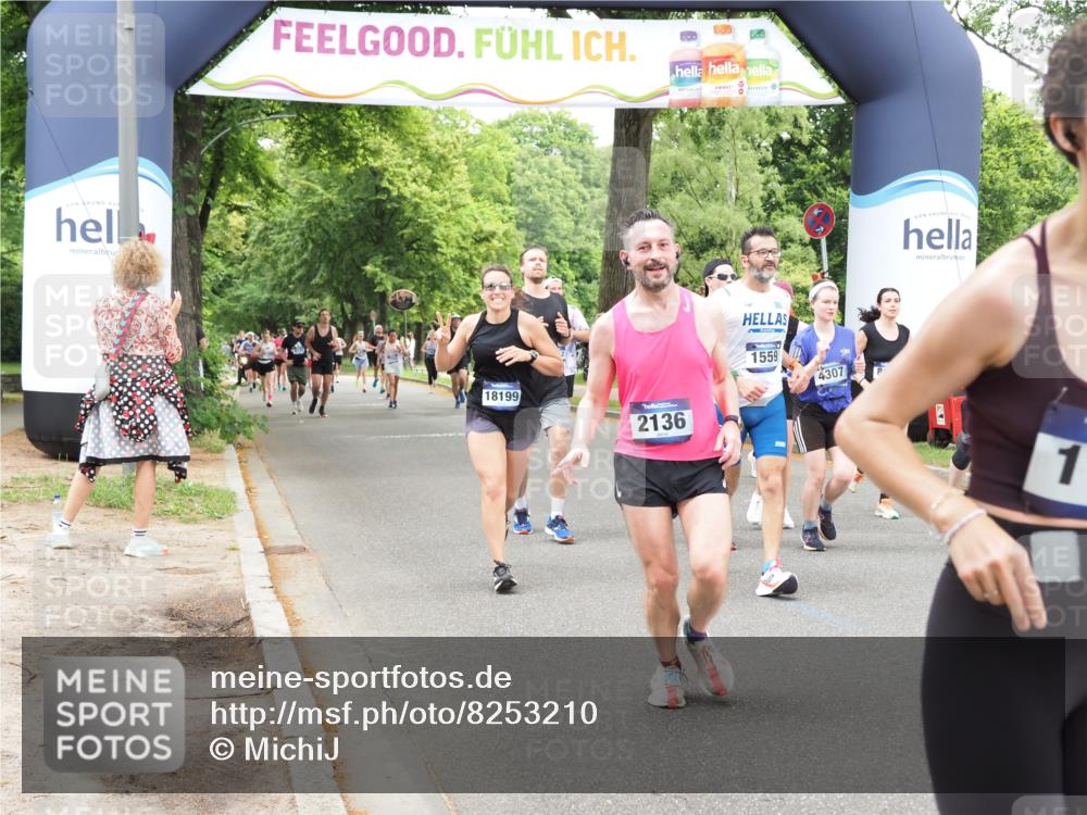 29.06.2025 - hella hamburg halbmarathon MichiJ http://msf.ph/oto/8253210 29.06.2025 10:52:17 Zwischen KM18-KM19 1186, 1229, 1559, 2136, 2490, 4307, 5073, 6322, 7210, 7211, 7888, 7907, 8894, 8960, 9477, 10402, 12426, 14642, 15000, 18199 meine-sportfotos.de