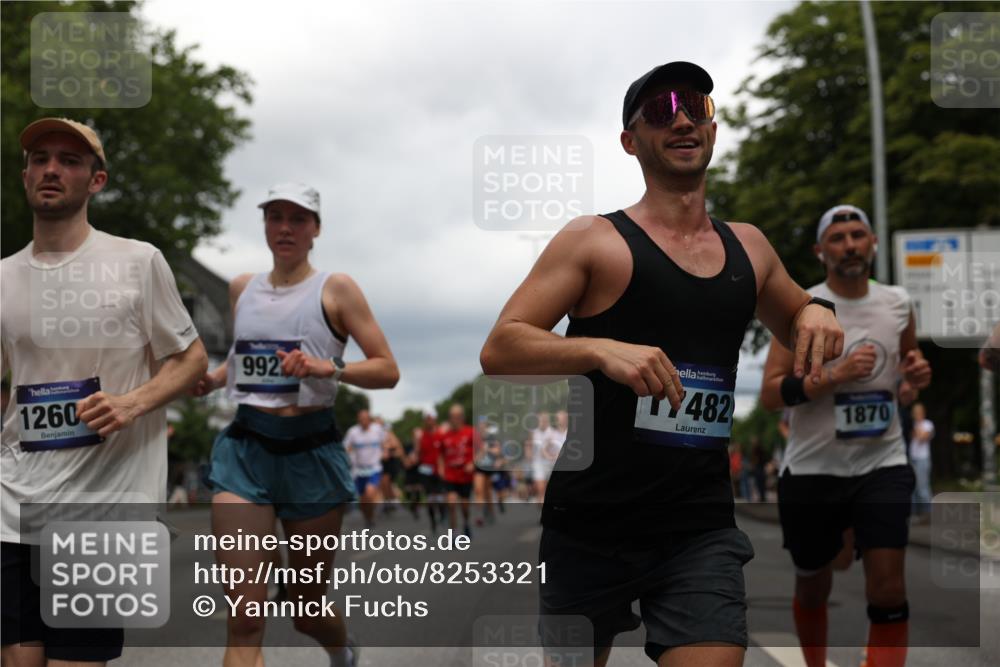 29.06.2025 - hella hamburg halbmarathon Yannick Fuchs http://msf.ph/oto/8253321 29.06.2025 10:48:03 20KM 1267, 1422, 1442, 1502, 1549, 1870, 2058, 2432, 2518, 2630, 3096, 3103, 3310, 3898, 4299, 5020, 5259, 6260, 6294, 6374, 7129, 7395, 7478, 7973, 8223, 8285, 8394, 9032, 9380, 9791, 9922, 10040, 11009, 11068, 11430, 11789, 11844, 12213, 12321, 12607, 13033, 13147, 13397, 13794, 13803, 13869, 13912, 14026, 14239, 14702, 15146, 15856, 16623, 16750, 16780, 17482, 17765, 18308, 18450, 18514, 18612, 18759, 19067, 19177 meine-sportfotos.de