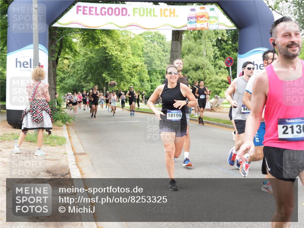 29.06.2025 - hella hamburg halbmarathon MichiJ http://msf.ph/oto/8253325 29.06.2025 10:52:17 Zwischen KM18-KM19 1186, 1229, 1559, 2136, 2490, 4307, 5073, 6322, 7210, 7211, 7888, 7907, 8894, 8960, 9477, 10402, 12426, 14642, 15000, 18199 meine-sportfotos.de