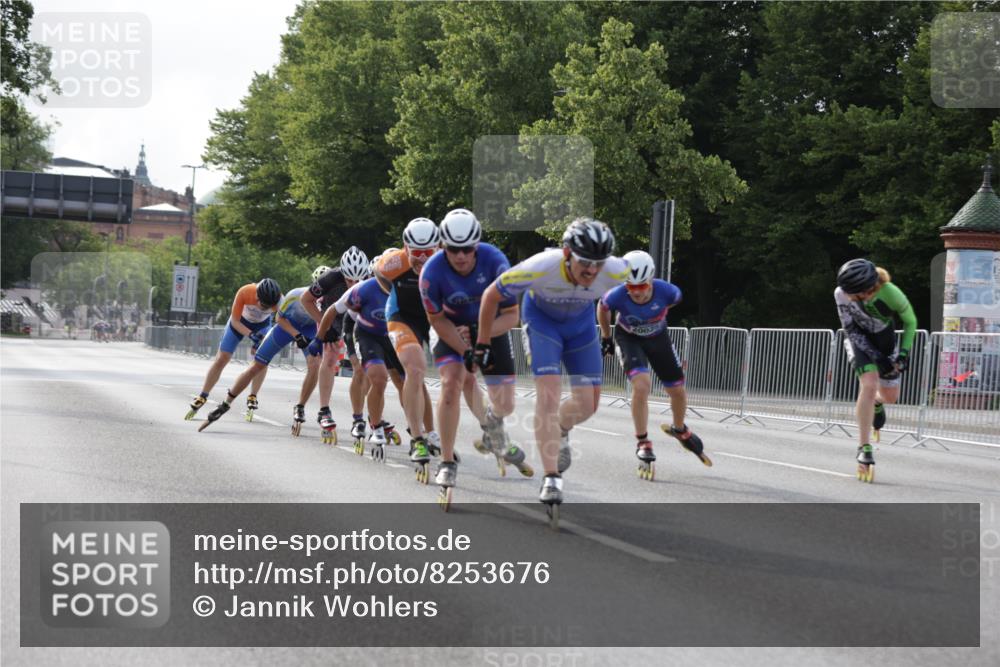 29.06.2025 - hella hamburg halbmarathon Jannik Wohlers http://msf.ph/oto/8253676 29.06.2025 08:48:42 Lombardsbrücke  meine-sportfotos.de