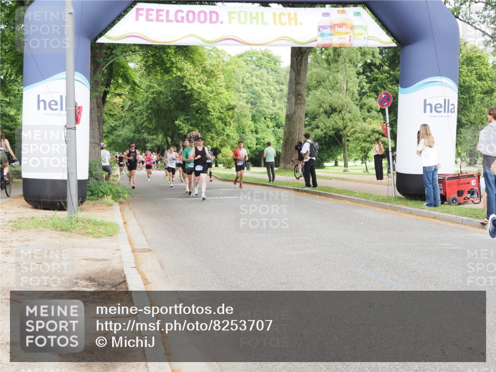 29.06.2025 - hella hamburg halbmarathon MichiJ http://msf.ph/oto/8253707 29.06.2025 10:29:08 Zwischen KM18-KM19 1603, 2949, 5916, 6080, 8467, 10934, 14924, 15424, 15813, 16761 meine-sportfotos.de