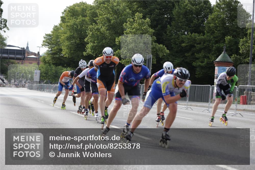 29.06.2025 - hella hamburg halbmarathon Jannik Wohlers http://msf.ph/oto/8253878 29.06.2025 08:48:42 Lombardsbrücke  meine-sportfotos.de