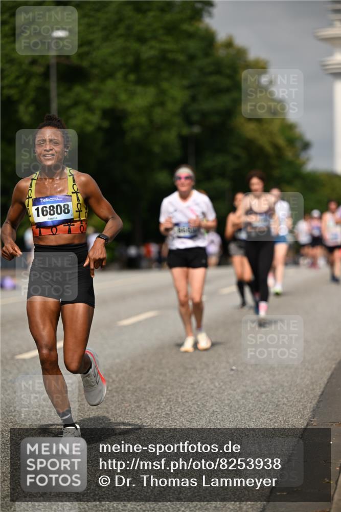 29.06.2025 - hella hamburg halbmarathon Dr. Thomas Lammeyer http://msf.ph/oto/8253938 29.06.2025 10:14:29 Kennedybrücke 1052, 1186, 1456, 4389, 7058, 8685, 9150, 9829, 9988 meine-sportfotos.de