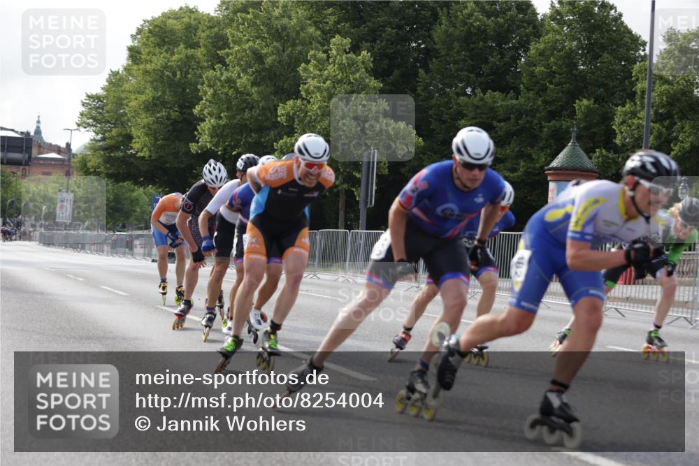 29.06.2025 - hella hamburg halbmarathon Jannik Wohlers http://msf.ph/oto/8254004 29.06.2025 08:48:42 Lombardsbrücke  meine-sportfotos.de