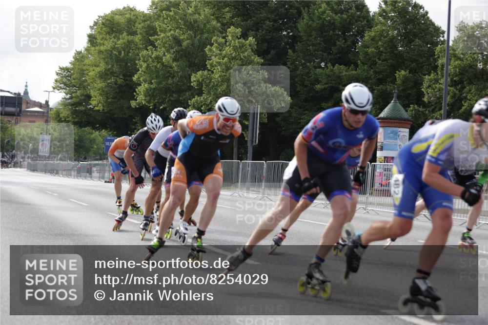 29.06.2025 - hella hamburg halbmarathon Jannik Wohlers http://msf.ph/oto/8254029 29.06.2025 08:48:43 Lombardsbrücke  meine-sportfotos.de