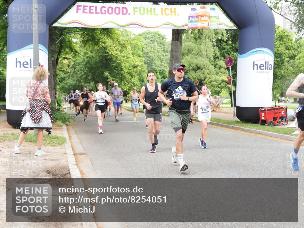 29.06.2025 - hella hamburg halbmarathon MichiJ http://msf.ph/oto/8254051 29.06.2025 10:52:23 Zwischen KM18-KM19 1062, 1559, 3328, 7210, 7211, 7760, 7888, 8171, 8894, 8960, 10402 meine-sportfotos.de