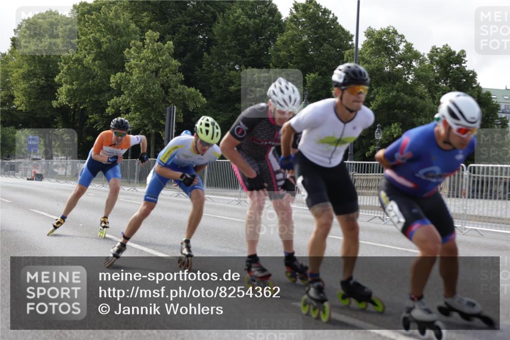29.06.2025 - hella hamburg halbmarathon Jannik Wohlers http://msf.ph/oto/8254362 29.06.2025 08:48:43 Lombardsbrücke  meine-sportfotos.de