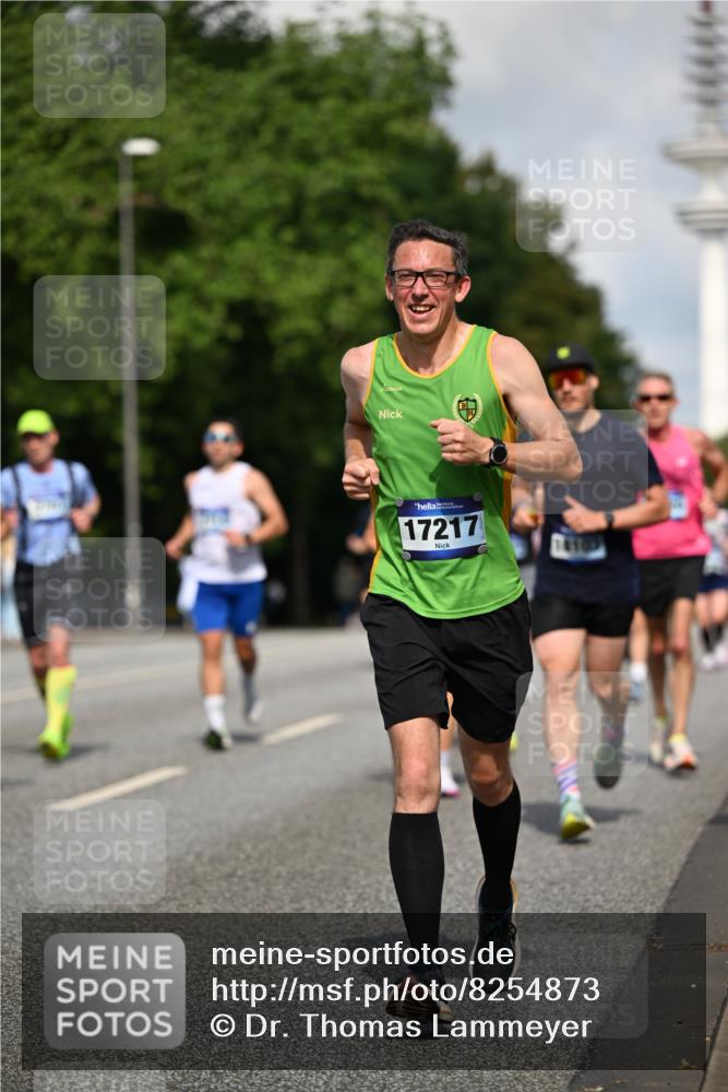 29.06.2025 - hella hamburg halbmarathon Dr. Thomas Lammeyer http://msf.ph/oto/8254873 29.06.2025 09:51:44 Kennedybrücke 1385, 1505, 1710, 1743, 2714, 2767, 3959, 4860, 5091, 5315, 5554, 5709, 6684, 7884, 8933, 10404, 10793, 10852, 10900 meine-sportfotos.de