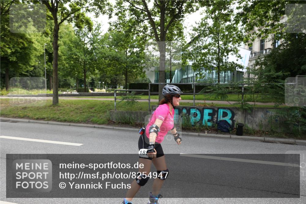 29.06.2025 - hella hamburg halbmarathon Yannick Fuchs http://msf.ph/oto/8254947 29.06.2025 09:35:02 20KM 18 meine-sportfotos.de