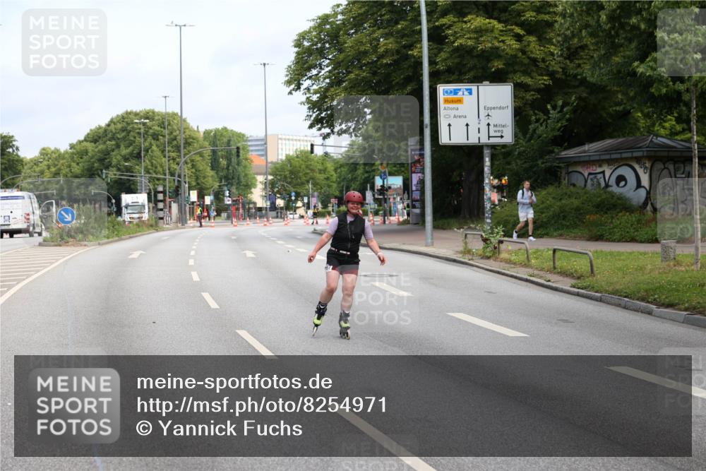 29.06.2025 - hella hamburg halbmarathon Yannick Fuchs http://msf.ph/oto/8254971 29.06.2025 09:35:13 20KM 11 meine-sportfotos.de