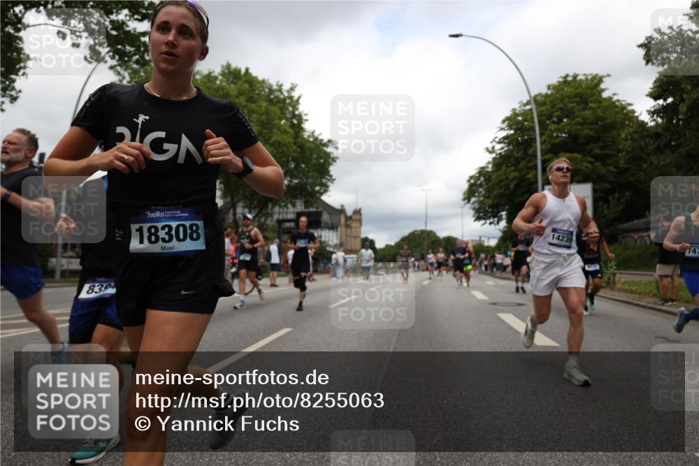 29.06.2025 - hella hamburg halbmarathon Yannick Fuchs http://msf.ph/oto/8255063 29.06.2025 10:48:10 20KM 1422, 1442, 1549, 1815, 1870, 2432, 3103, 3310, 3898, 4299, 5259, 6260, 6356, 6374, 6994, 7129, 7395, 7478, 7973, 8223, 8285, 8394, 8798, 9032, 9380, 9791, 9922, 10040, 10266, 11009, 11430, 11789, 12213, 12321, 12362, 12607, 13147, 13794, 13803, 13869, 14026, 14239, 14702, 14818, 15113, 15146, 15156, 15169, 16092, 16574, 16623, 16750, 16780, 17740, 17765, 18308, 18450, 18514, 18759, 19067, 19177 meine-sportfotos.de