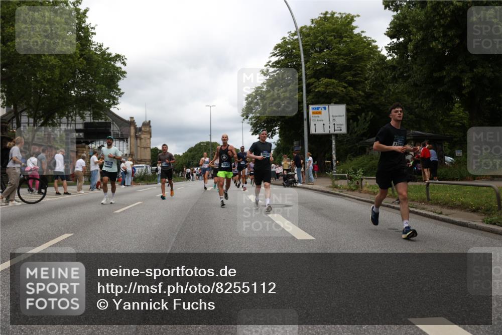 29.06.2025 - hella hamburg halbmarathon Yannick Fuchs http://msf.ph/oto/8255112 29.06.2025 10:48:12 20KM 1410, 1422, 1442, 1549, 1815, 2432, 3103, 3310, 3898, 4299, 5259, 6260, 6356, 6374, 6581, 6994, 7129, 7395, 7478, 7973, 8223, 8285, 8394, 8798, 9012, 9032, 9380, 10040, 10266, 11009, 11430, 11789, 12213, 12362, 12607, 13147, 13794, 13803, 13869, 14026, 14239, 14818, 15113, 15156, 15169, 16092, 16574, 16623, 16750, 16780, 17740, 17765, 18308, 18450, 18514, 18759, 19067, 19177 meine-sportfotos.de