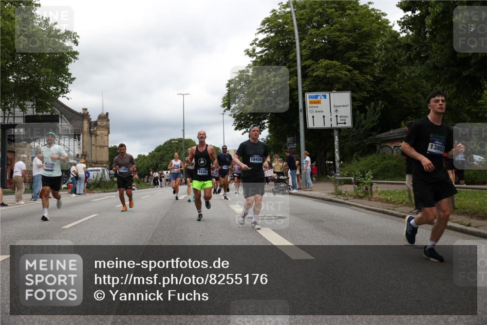29.06.2025 - hella hamburg halbmarathon Yannick Fuchs http://msf.ph/oto/8255176 29.06.2025 10:48:12 20KM 1410, 1422, 1442, 1549, 1815, 2432, 3103, 3310, 3898, 4299, 5259, 6260, 6356, 6374, 6581, 6994, 7129, 7395, 7478, 7973, 8223, 8285, 8394, 8798, 9012, 9032, 9380, 10040, 10266, 11009, 11430, 11789, 12213, 12362, 12607, 13147, 13794, 13803, 13869, 14026, 14239, 14818, 15113, 15156, 15169, 16092, 16574, 16623, 16750, 16780, 17740, 17765, 18308, 18450, 18514, 18759, 19067, 19177 meine-sportfotos.de