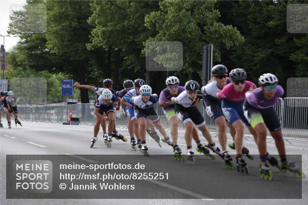 29.06.2025 - hella hamburg halbmarathon Jannik Wohlers http://msf.ph/oto/8255251 29.06.2025 08:48:57 Lombardsbrücke  meine-sportfotos.de