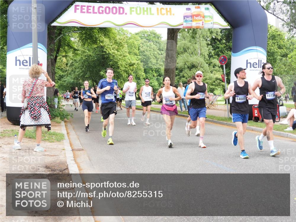 29.06.2025 - hella hamburg halbmarathon MichiJ http://msf.ph/oto/8255315 29.06.2025 10:52:34 Zwischen KM18-KM19 1034, 3112, 5464, 6590, 7826, 8405, 9736, 9737, 9994, 10736, 10886, 11027, 12371, 14022, 14607, 16355, 16847, 17707, 18726 meine-sportfotos.de