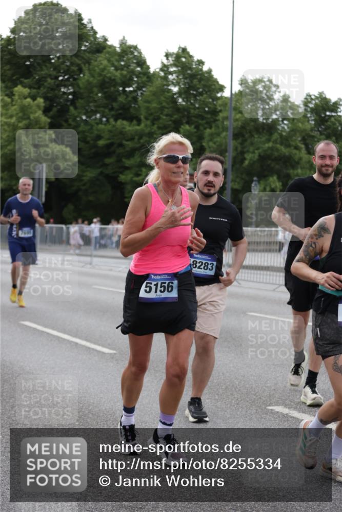 29.06.2025 - hella hamburg halbmarathon Jannik Wohlers http://msf.ph/oto/8255334 29.06.2025 10:31:37 Lombardsbrücke 1311, 2384, 2672, 3221, 3239, 3358, 3751, 3752, 3822, 4877, 4924, 5156, 5496, 5601, 6218, 6252, 6718, 6727, 7135, 7239, 7295, 7344, 7535, 7570, 7695, 7789, 7816, 7898, 8538, 10148, 10653, 11168, 11462, 12136, 12319, 12663, 12755, 13026, 14029, 14191, 14536, 15471, 16200, 17118, 17342, 17958, 18283, 18369, 18428, 18838, 18931 meine-sportfotos.de