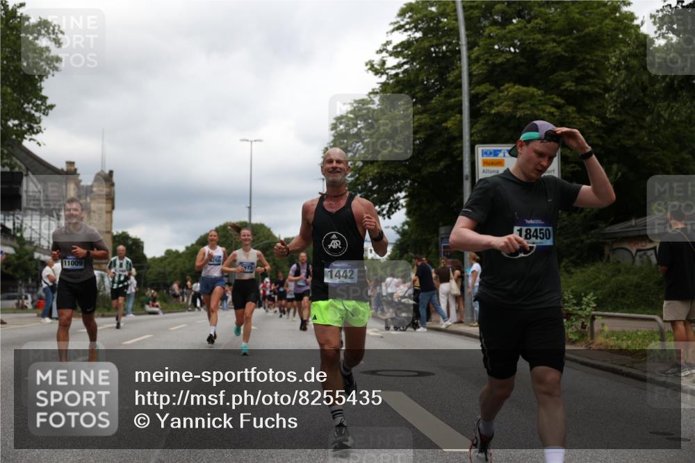29.06.2025 - hella hamburg halbmarathon Yannick Fuchs http://msf.ph/oto/8255435 29.06.2025 10:48:14 20KM 1410, 1422, 1442, 1549, 1815, 2432, 3103, 3310, 3898, 4299, 6260, 6356, 6374, 6581, 6994, 7129, 7478, 7973, 8223, 8285, 8394, 8798, 9012, 9032, 9060, 9380, 10040, 10266, 11009, 11430, 11789, 12213, 12362, 12489, 13147, 13794, 13803, 13869, 14026, 14239, 14818, 15113, 15156, 15169, 15524, 16092, 16574, 16623, 16750, 17740, 17765, 18308, 18450, 18759, 19067, 19177 meine-sportfotos.de