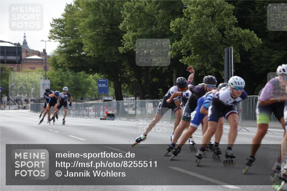 29.06.2025 - hella hamburg halbmarathon Jannik Wohlers http://msf.ph/oto/8255511 29.06.2025 08:48:58 Lombardsbrücke  meine-sportfotos.de