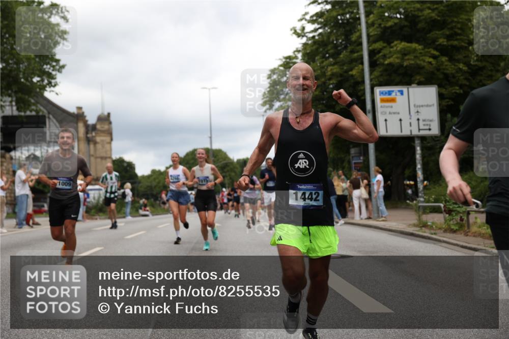 29.06.2025 - hella hamburg halbmarathon Yannick Fuchs http://msf.ph/oto/8255535 29.06.2025 10:48:14 20KM 1410, 1422, 1442, 1549, 1815, 2432, 3103, 3310, 3898, 4299, 6260, 6356, 6374, 6581, 6994, 7129, 7478, 7973, 8223, 8285, 8394, 8798, 9012, 9032, 9060, 9380, 10040, 10266, 11009, 11430, 11789, 12213, 12362, 12489, 13147, 13794, 13803, 13869, 14026, 14239, 14818, 15113, 15156, 15169, 15524, 16092, 16574, 16623, 16750, 17740, 17765, 18308, 18450, 18759, 19067, 19177 meine-sportfotos.de