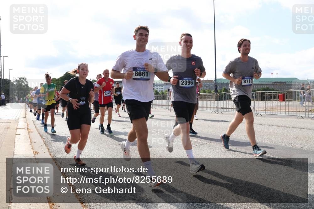 29.06.2025 - hella hamburg halbmarathon Lena Gebhardt http://msf.ph/oto/8255689 29.06.2025 09:56:51 Lombardsbrücke 1381, 1460, 1496, 1537, 1628, 1657, 1783, 1833, 1877, 2013, 2025, 2058, 2074, 2082, 2111, 2208, 2340, 2378, 2396, 2771, 2839, 2869, 2878, 2953, 2996, 3093, 3256, 3296, 3310, 3575, 3652, 3791, 4065, 4377, 4404, 4635, 4711, 4726, 4770, 4833, 4897, 5008, 5169, 5194, 5319, 5839, 5978, 6033, 6286, 6377, 6511, 6512, 6561, 6562, 6631, 7176, 7383, 7475, 8112, 8261, 8313, 8361, 8572, 8587, 8618, 8651, 8661, 8710, 8813, 8863, 8921, 8930, 9060, 9082, 9497, 9597, 9638 meine-sportfotos.de