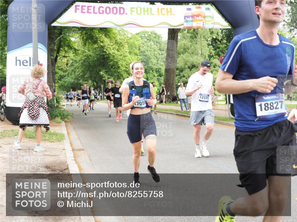 29.06.2025 - hella hamburg halbmarathon MichiJ http://msf.ph/oto/8255758 29.06.2025 10:52:37 Zwischen KM18-KM19 7826, 9736, 9737, 10736, 10886, 12371, 12473, 14607, 17059, 17707, 18726, 18827 meine-sportfotos.de